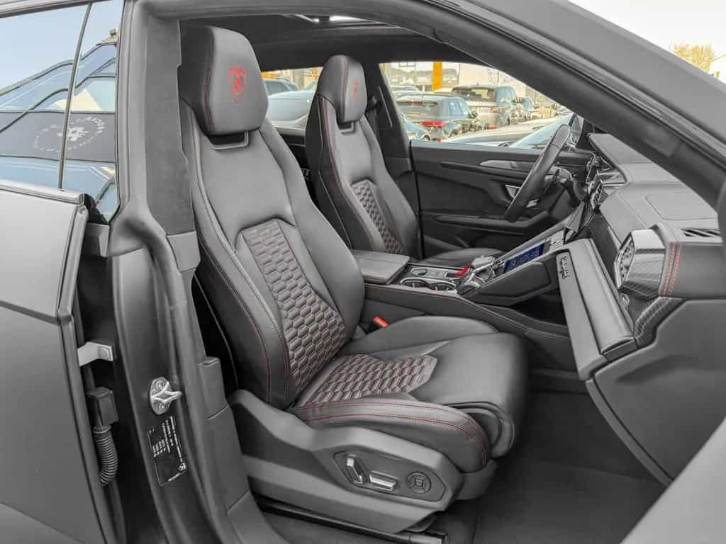 Lamborghini Urus 4.0 V8 Auto./PANO/22/360°/HUD/CARBON/VOLL 03/2021-photo-16
