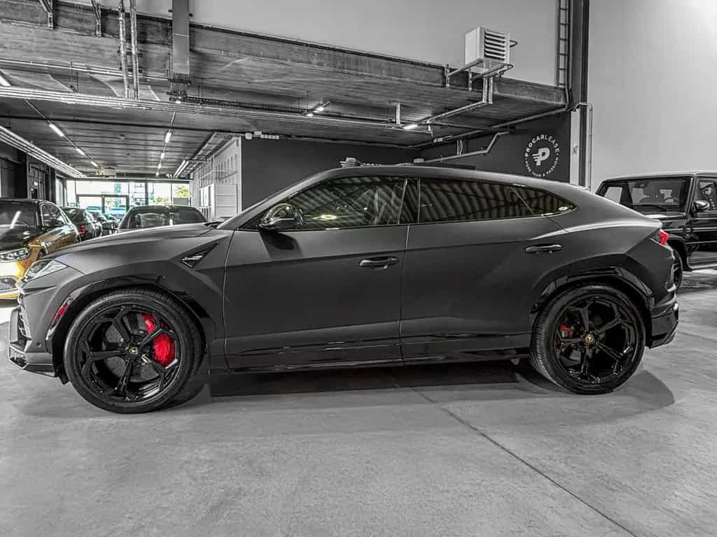 Lamborghini Urus 4.0 V8 Auto./PANO/22/360°/HUD/CARBON/VOLL 03/2021-photo-5
