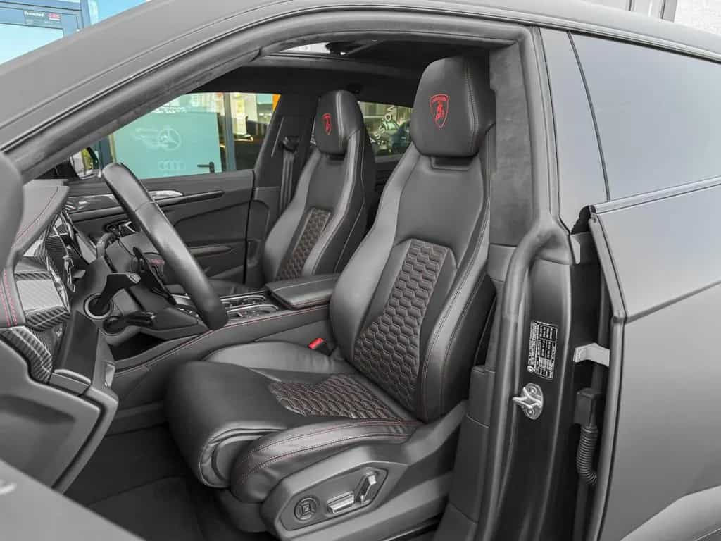 Lamborghini Urus 4.0 V8 Auto./PANO/22/360°/HUD/CARBON/VOLL 03/2021-photo-7