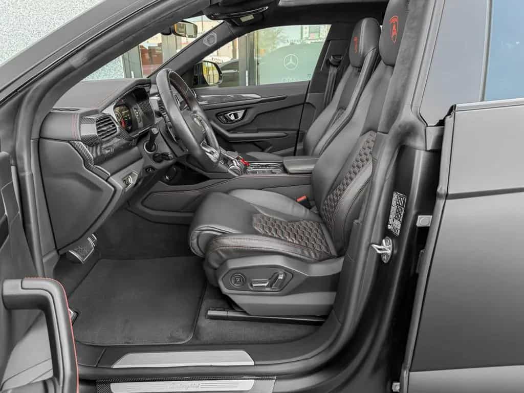 Lamborghini Urus 4.0 V8 Auto./PANO/22/360°/HUD/CARBON/VOLL 03/2021-photo-9