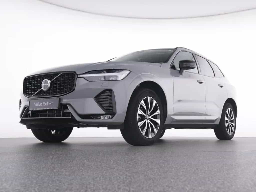 Volvo XC60 B5 AWD PLUS DARK FAP+HKSOUND+WINTERPAK+LM+ 11/2024-photo-6