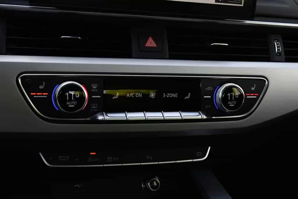 Audi A4 40 TFSI advanced LED/ACC/Navi/Klima/Massage 10/2019-photo-20