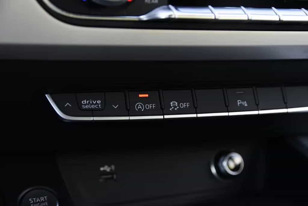 Audi A4 40 TFSI advanced LED/ACC/Navi/Klima/Massage 10/2019-photo-22