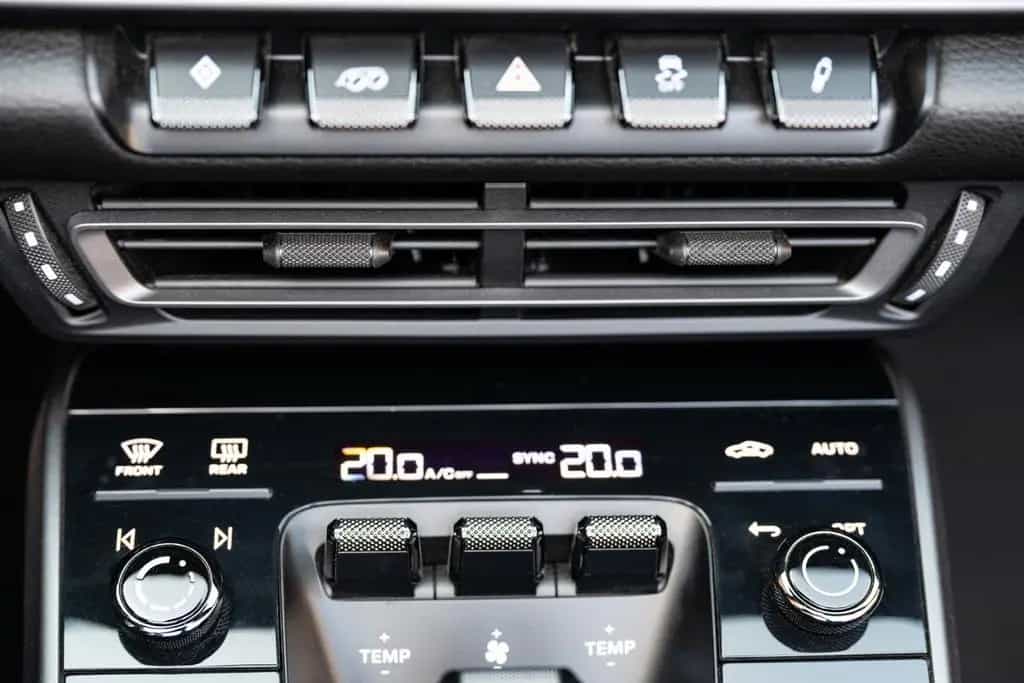 Porsche 992 Cabrio*Sportabgas*Bose*SportChrono*TOP* 03/2022-photo-12