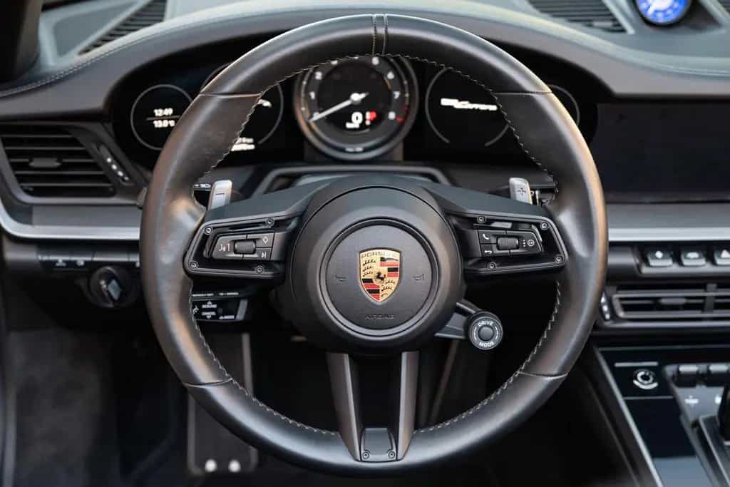 Porsche 992 Cabrio*Sportabgas*Bose*SportChrono*TOP* 03/2022-photo-9