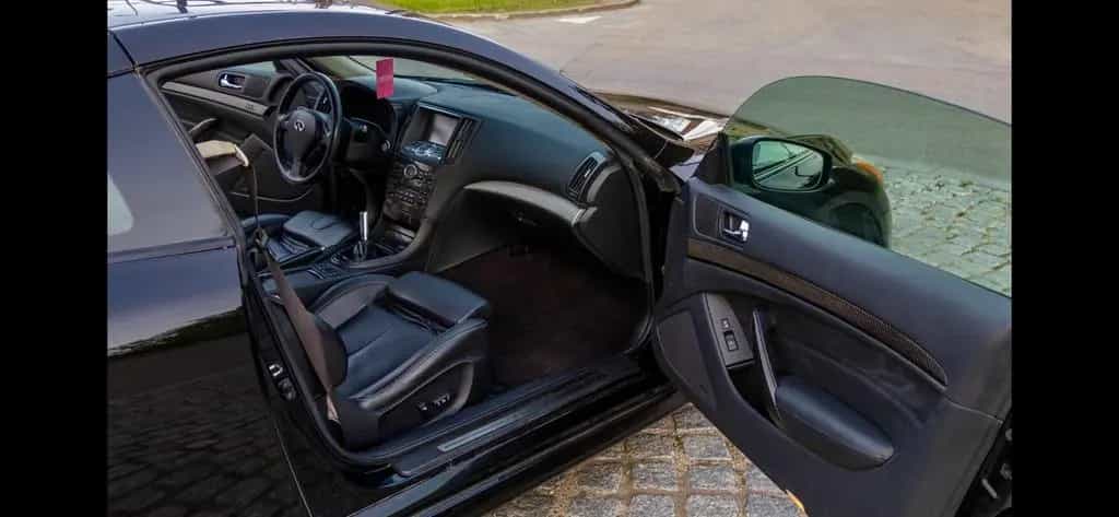 Infiniti G37 05/2007-photo-9
