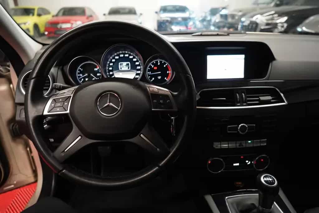 Mercedes-Benz C 200 CDI Lim. BlueEfficiency *2.Hand*Unfallfrei 04/2011-photo-19
