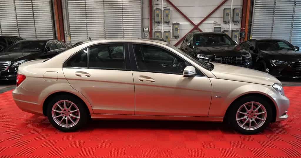 Mercedes-Benz C 200 CDI Lim. BlueEfficiency *2.Hand*Unfallfrei 04/2011-photo-4