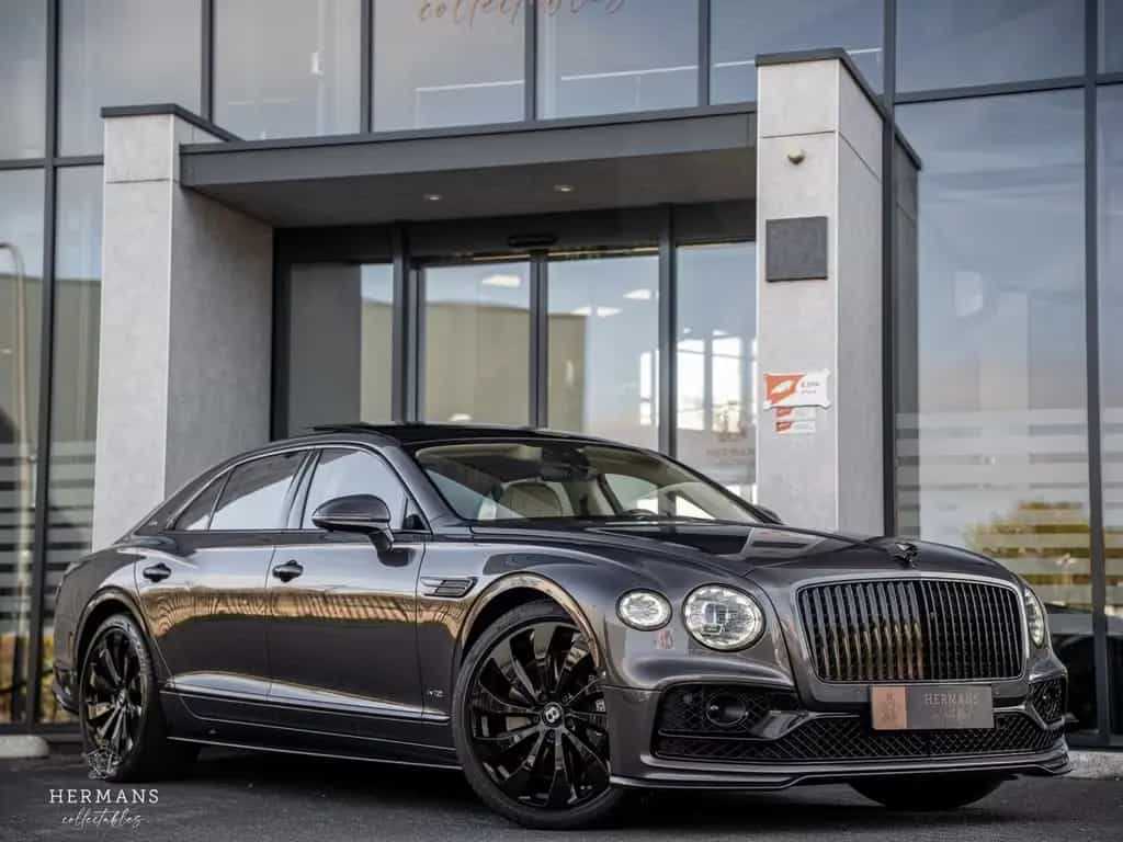 Bentley Flying Spur 6.0 W12 First Edition / Blackline / 06/2021-photo-0