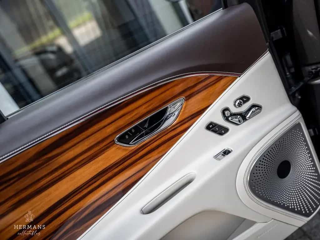 Bentley Flying Spur 6.0 W12 First Edition / Blackline / 06/2021-photo-28