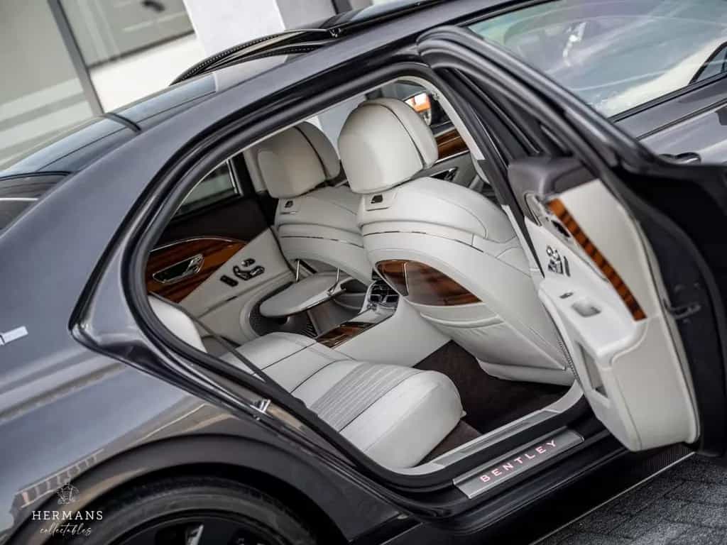Bentley Flying Spur 6.0 W12 First Edition / Blackline / 06/2021-photo-7