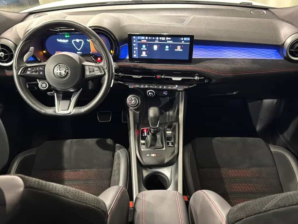 Alfa Romeo Tonale Veloce 1.5 VGT | 360° | SHZ | LAS | 20" 02/2023-photo-4