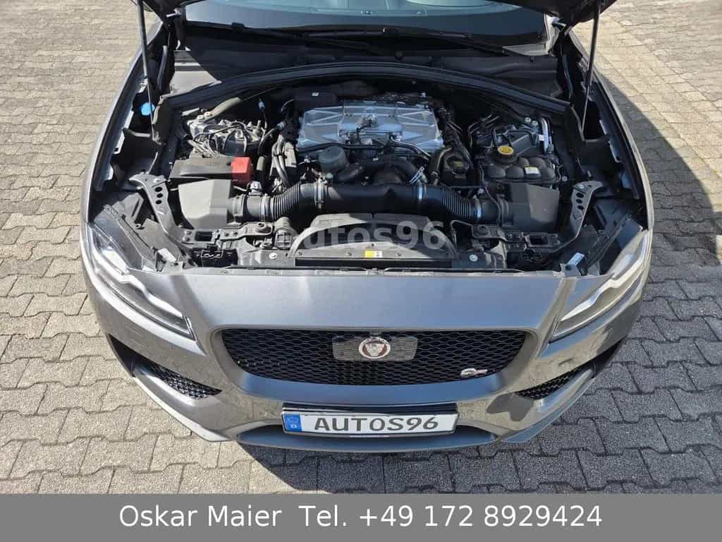 Jaguar F-Pace SVR AWD Automatik PANO 360° Sitzkühlung 04/2019-photo-12