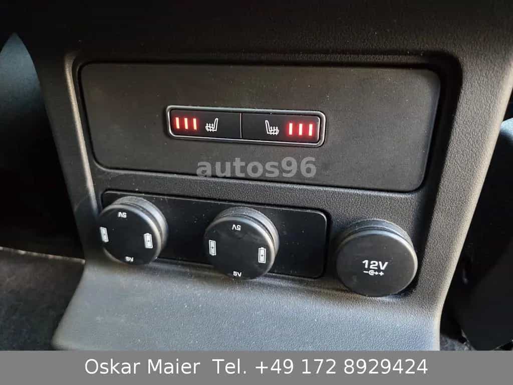 Jaguar F-Pace SVR AWD Automatik PANO 360° Sitzkühlung 04/2019-photo-14