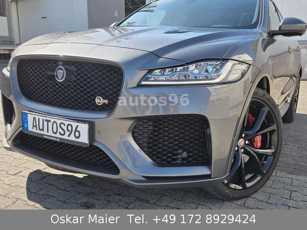 Jaguar F-Pace SVR AWD Automatik PANO 360° Sitzkühlung 04/2019-photo-16