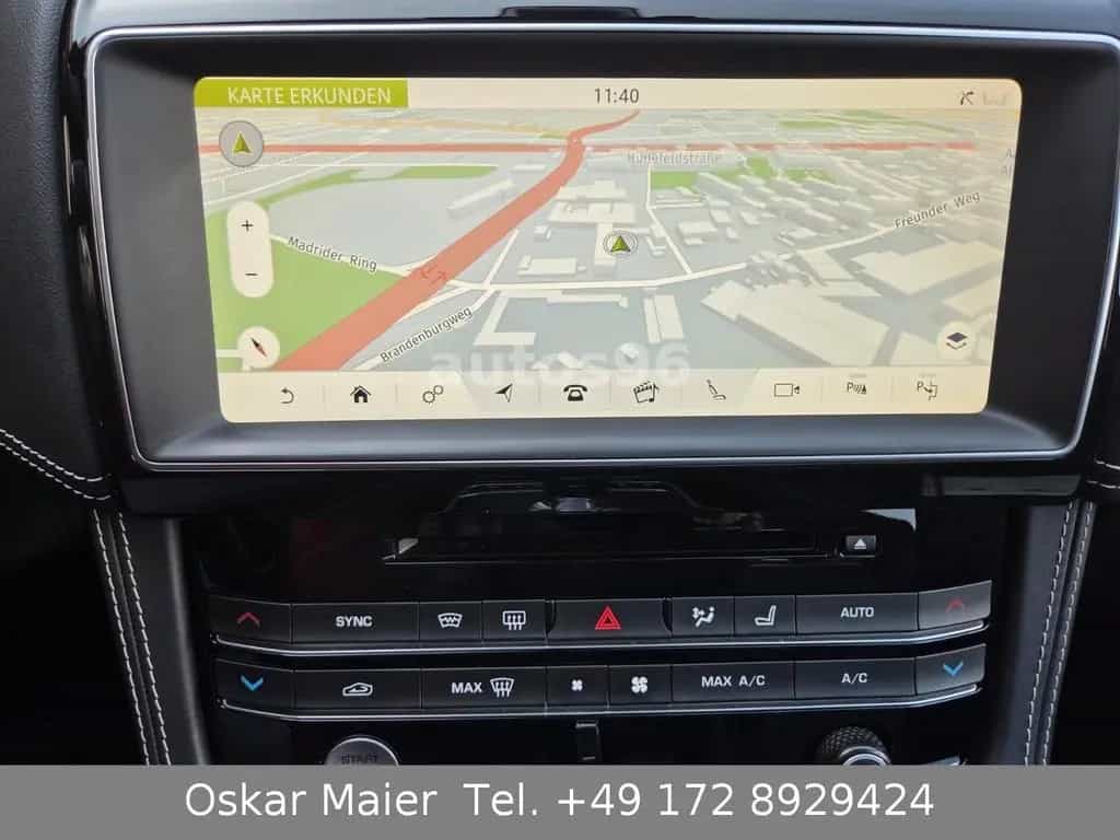Jaguar F-Pace SVR AWD Automatik PANO 360° Sitzkühlung 04/2019-photo-22