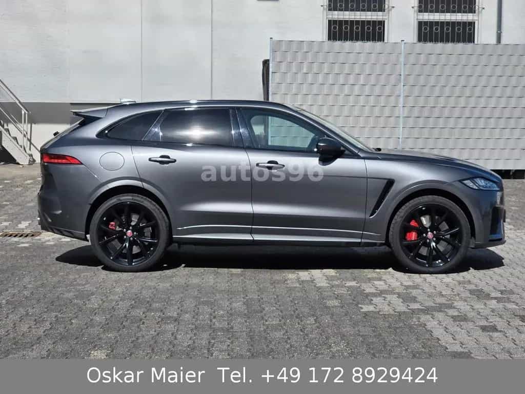 Jaguar F-Pace SVR AWD Automatik PANO 360° Sitzkühlung 04/2019-photo-29