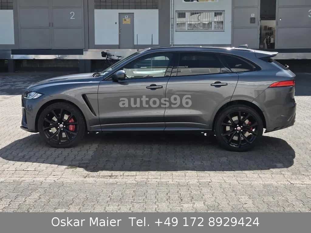 Jaguar F-Pace SVR AWD Automatik PANO 360° Sitzkühlung 04/2019-photo-30