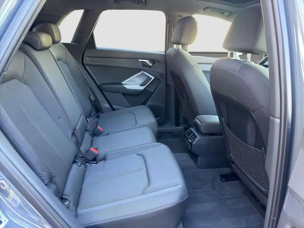 Audi Q3 45 TFSI quattro Panorama Navi Matrix-LED Rcam 06/2019-photo-14