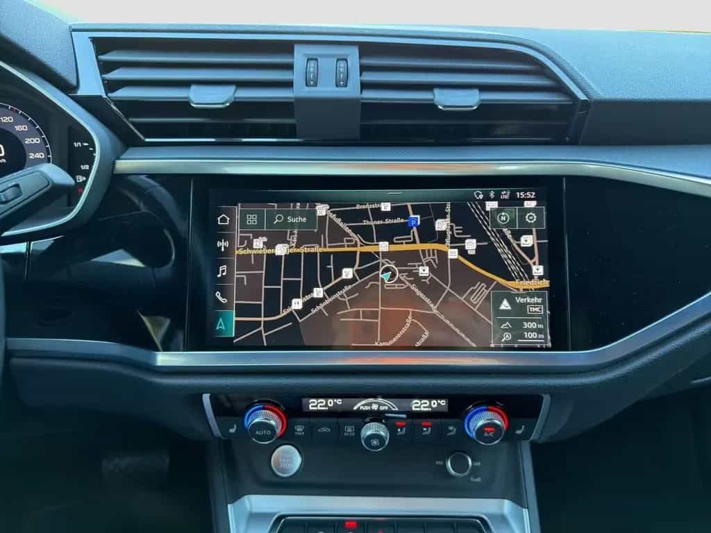 Audi Q3 45 TFSI quattro Panorama Navi Matrix-LED Rcam 06/2019-photo-18