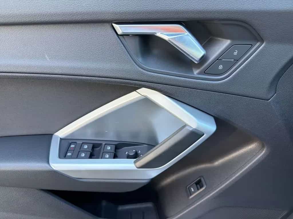 Audi Q3 45 TFSI quattro Panorama Navi Matrix-LED Rcam 06/2019-photo-25