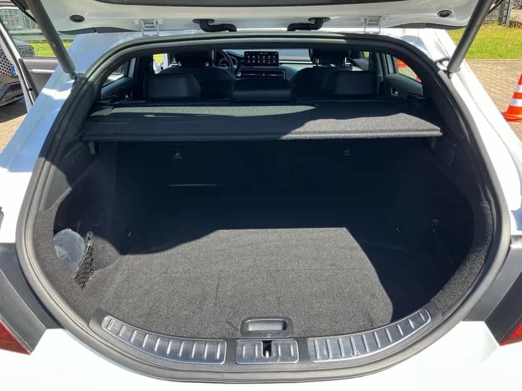 Genesis G70 2,2 Shootingbrake Diesel RWD Sport vom Genes 11/2024-photo-10