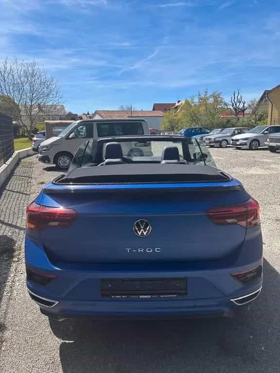 Volkswagen T-Roc Cabriolet R-Line Edition Blue 12/2021-photo-2