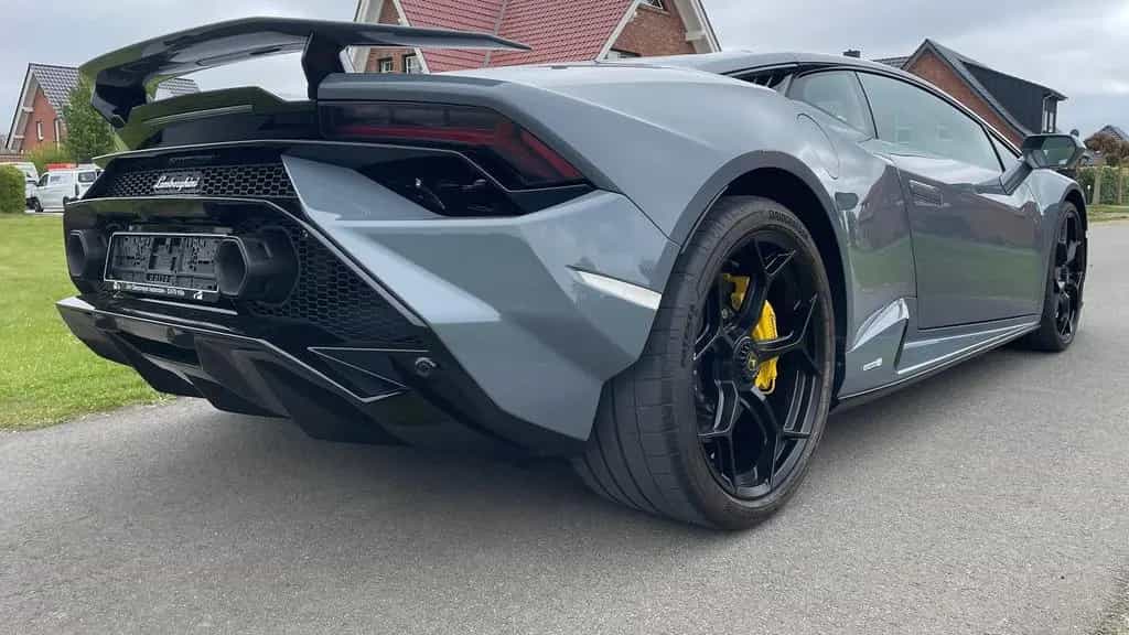 Lamborghini Huracán TECNICA+LIFT+CARBON+STYLE PACK-GARANTIE! 05/2023-photo-6