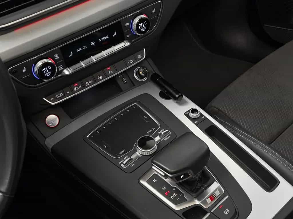 Audi SQ5 q. *Matrix*Pano*Luft*KeyGo*B&O*360°Kam*Ambi* 02/2019-photo-22