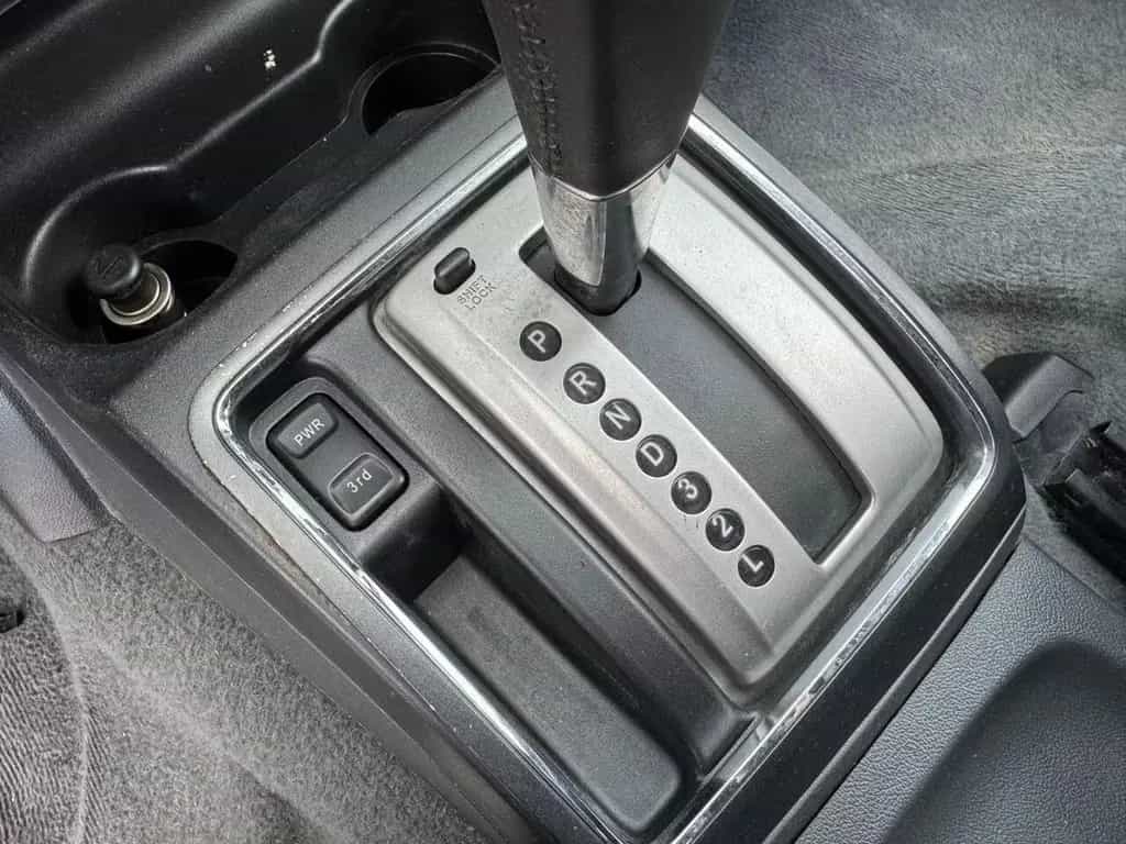 Isuzu D-Max 3.0 TD cat Space Cab 4WD Pick-up LS 05/2011-photo-13