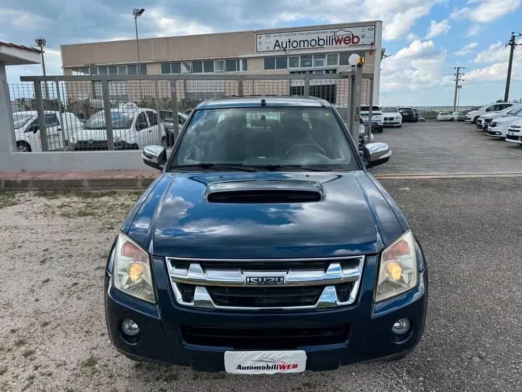 Isuzu D-Max 3.0 TD cat Space Cab 4WD Pick-up LS 05/2011-photo-2
