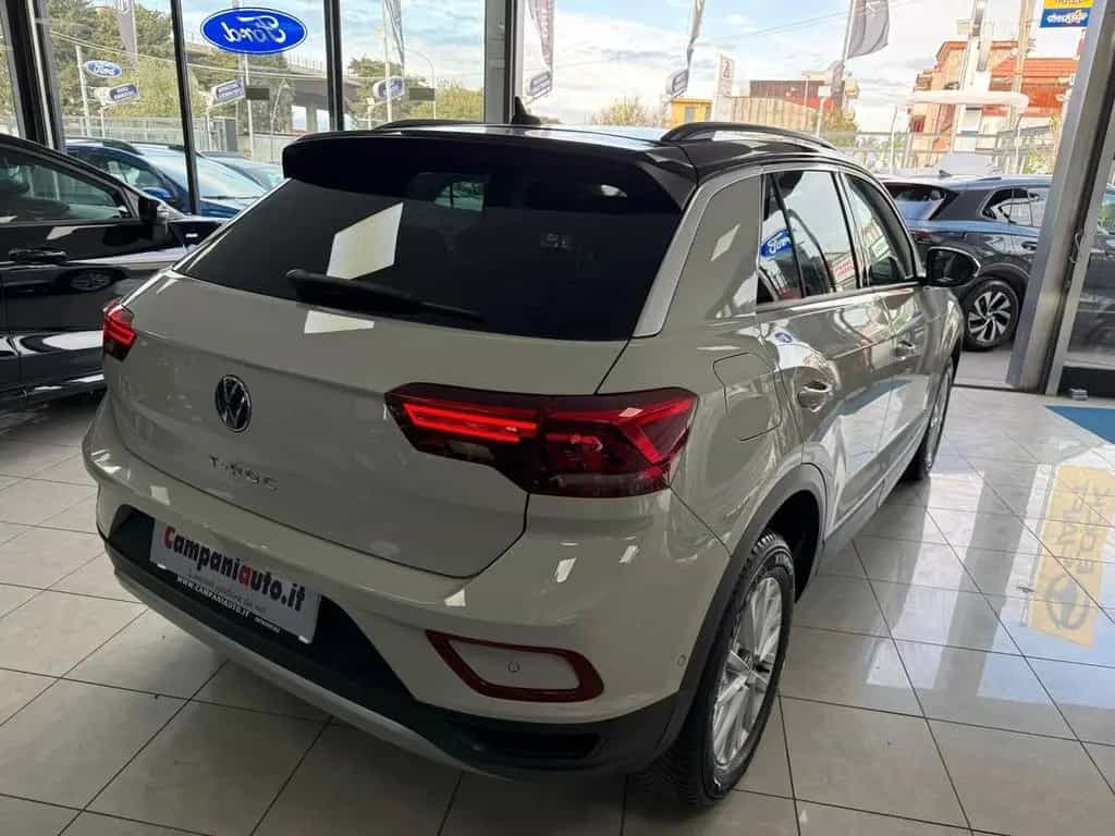 Other Volkswagen T-Roc 2.0 TDI SCR Life 04/2022-photo-4
