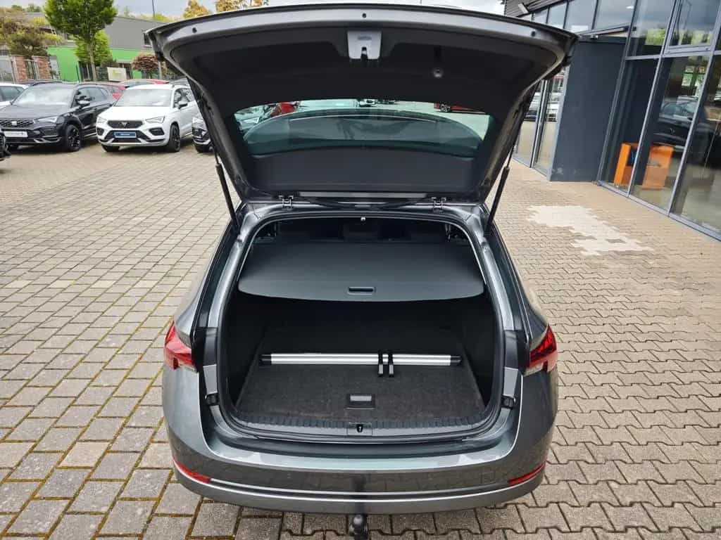 Skoda Octavia Combi Ambition 116PS NAVI+AHK+SHZ+LED+ 04/2023-photo-27
