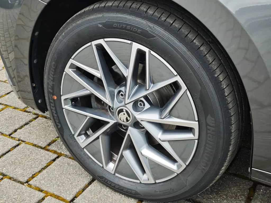 Skoda Octavia Combi Ambition 116PS NAVI+AHK+SHZ+LED+ 04/2023-photo-7