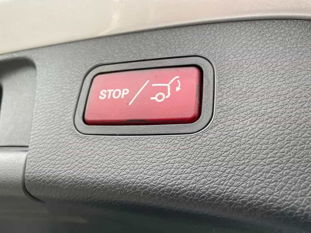 Mercedes-Benz GLA 180 Urban LED+NAVI+KAMERA+SHZ+DAB+KLIMA 10/2019-photo-27