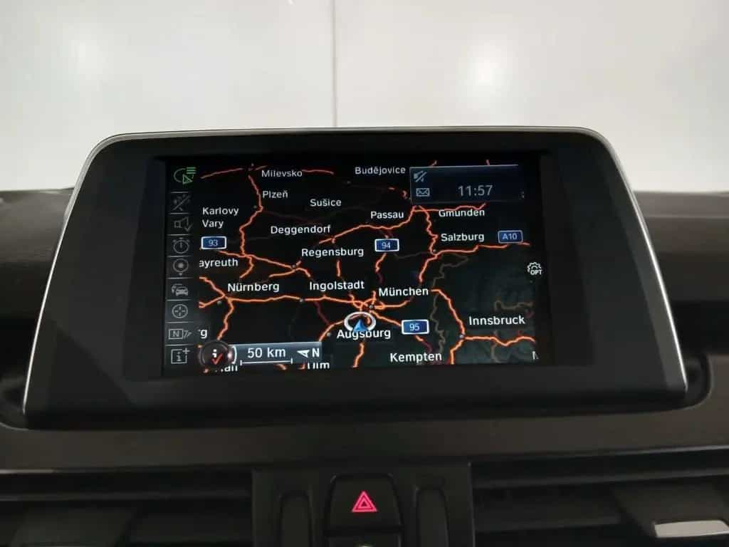 BMW 2 Series 220 Gran Tourer iAUT SPORT+7-SITZE+NAVI+HIFI+AHK 02/2017-photo-16