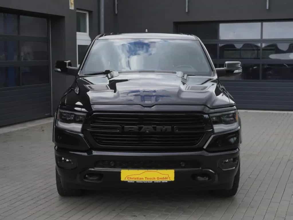Dodge RAM 1500 HEMI 5.7 L V8 | 4x4 | LARAMIE | HARDTOP 10/2019-photo-2