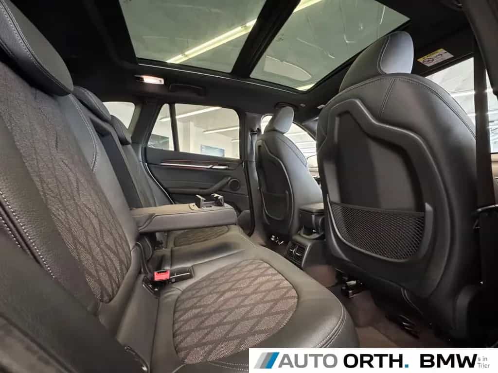 BMW X1 xDrive25i AUT. X-LINE NAVI+ HUD PANO KAMERA 05/2018-photo-15