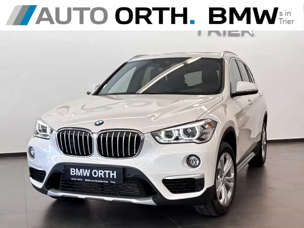 BMW X1 xDrive25i AUT. X-LINE NAVI+ HUD PANO KAMERA 05/2018-photo-4