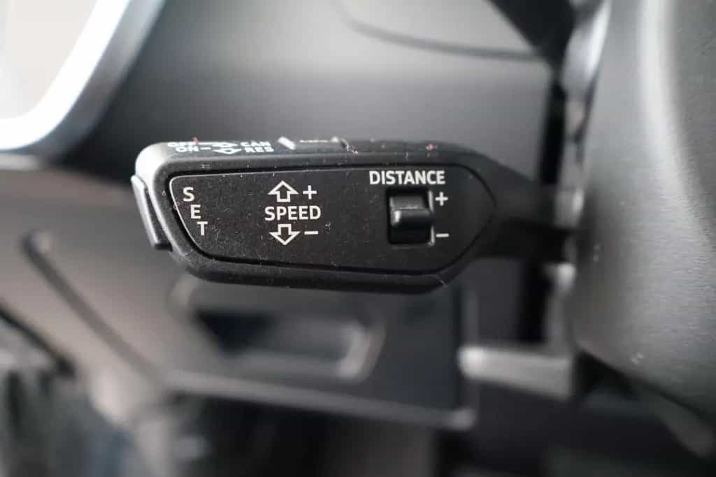 Audi A6 Avant 40 TDI design S line LED ACC PDC 08/2020-photo-11