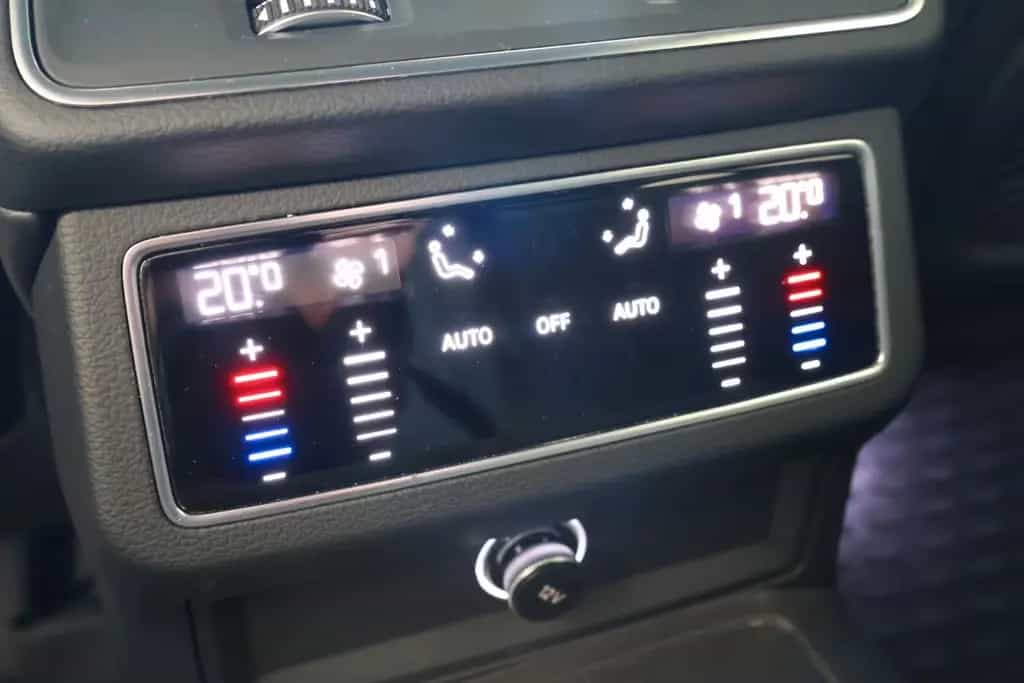 Audi A6 Avant 40 TDI design S line LED ACC PDC 08/2020-photo-21