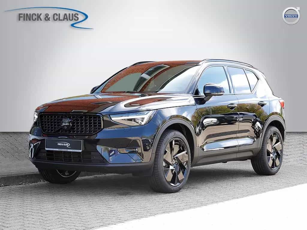 Volvo XC40 B4 Ultra Black Edition 08/2025-photo-0