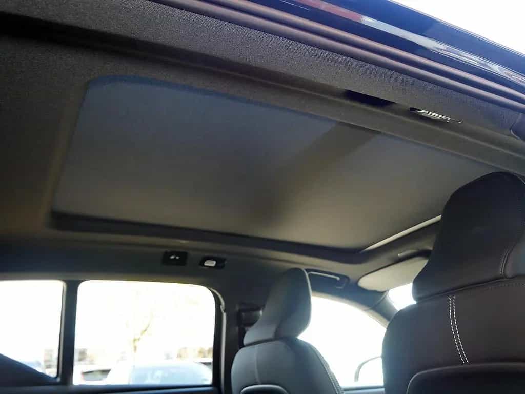 Volvo XC40 B4 Ultra Black Edition 08/2025-photo-12