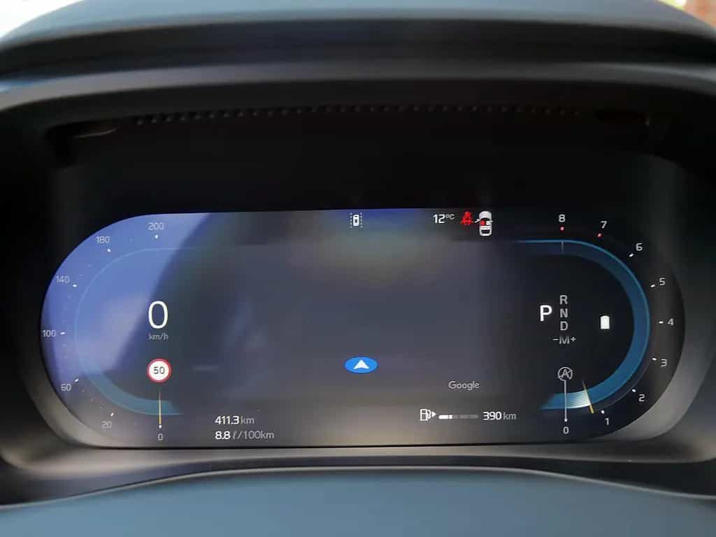 Volvo XC40 B4 Ultra Black Edition 08/2025-photo-31