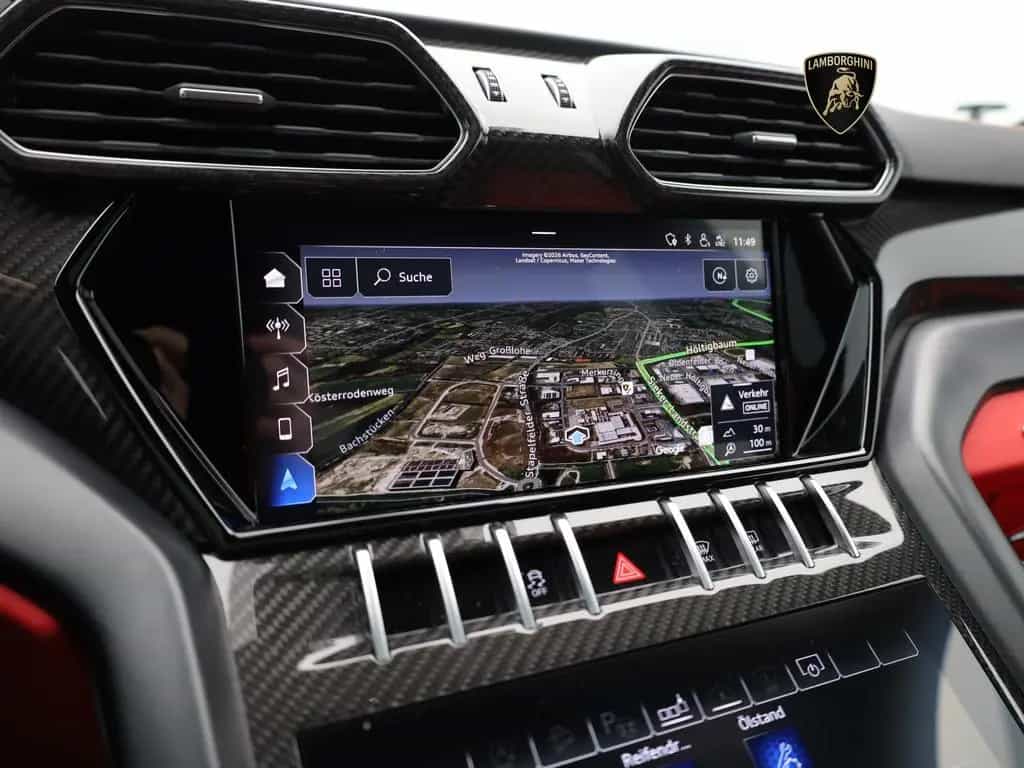 Lamborghini Urus MY21 04/2021-photo-12