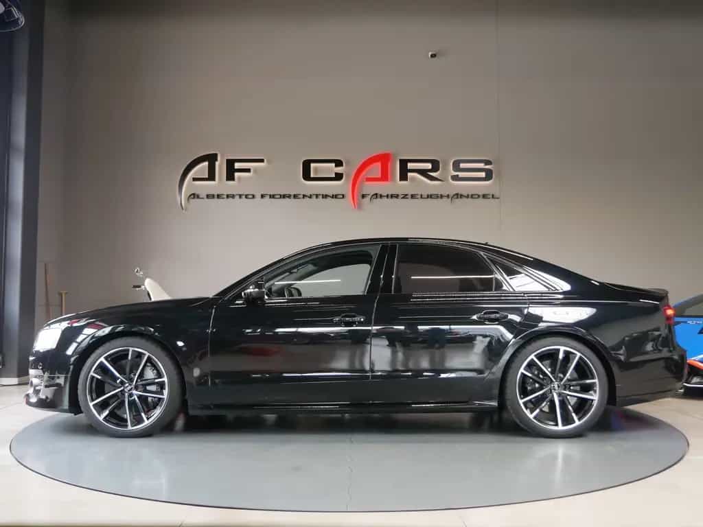 Audi S8 4.0 TFSI quattro plus HUD Sport Abgas 11/2017-photo-15