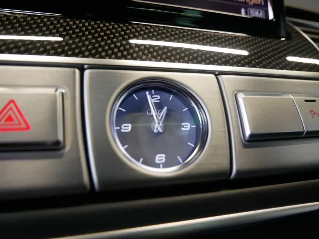 Audi S8 4.0 TFSI quattro plus HUD Sport Abgas 11/2017-photo-16
