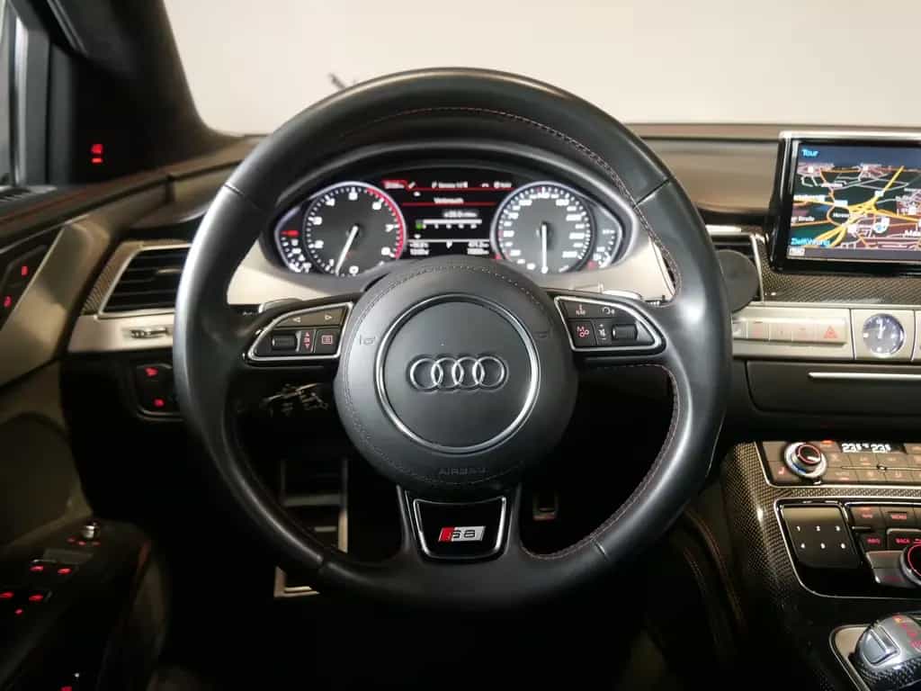 Audi S8 4.0 TFSI quattro plus HUD Sport Abgas 11/2017-photo-22