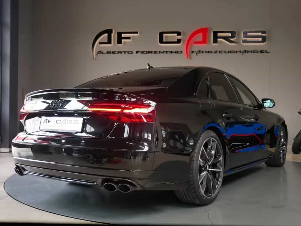 Audi S8 4.0 TFSI quattro plus HUD Sport Abgas 11/2017-photo-26