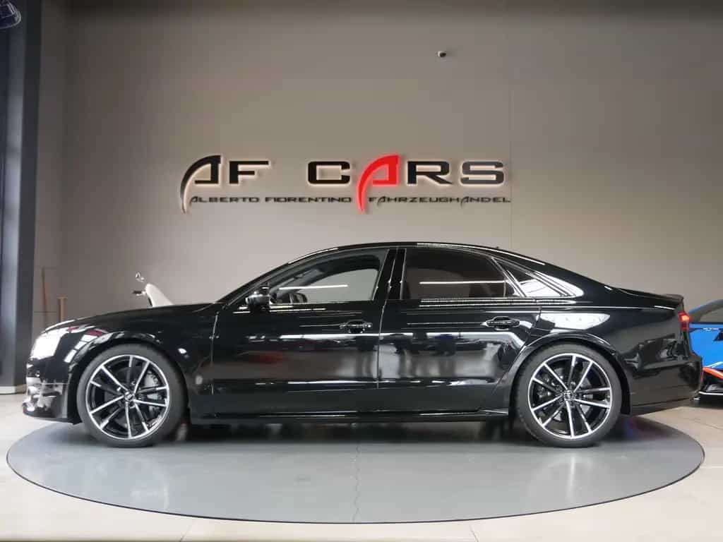 Audi S8 4.0 TFSI quattro plus HUD Sport Abgas 11/2017-photo-3